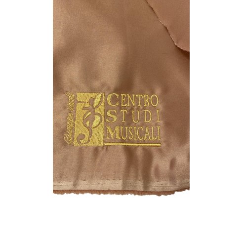 Ricamo "Scritta o Logo" - Personalizza il tuo capo di abbigliamento