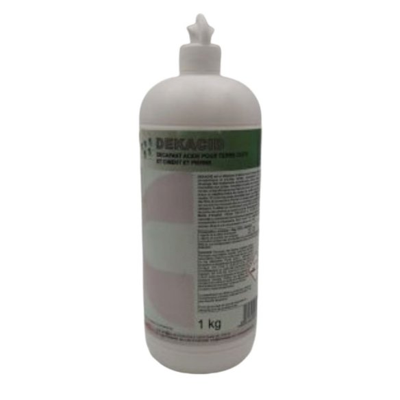 Kemika - Dekacid, Detergente Disincrostante per Pavimenti in Cotto, Cemento e Pietra